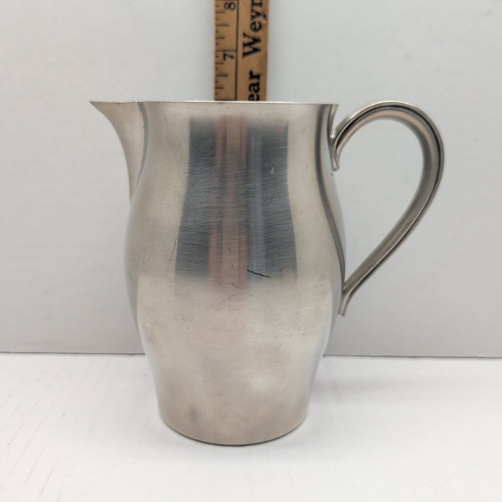 International Pewter Pitcher Vintage Silver Tone Metal Water Creamer Jug 6" 276